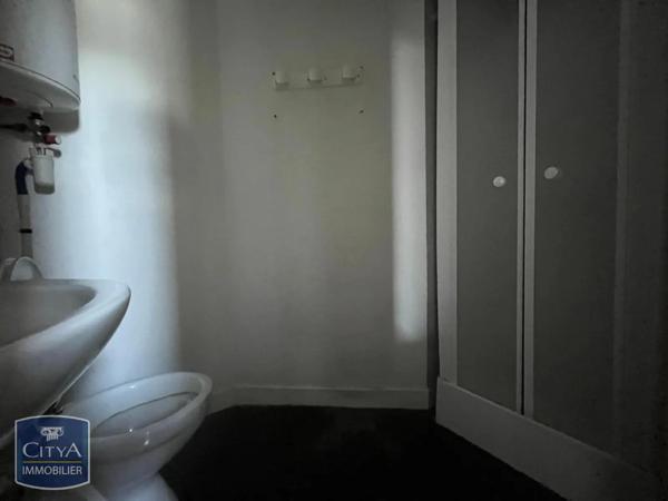 Appartement à louer 1 pièce 21.35m² Brive-la-Gaillarde (19100)