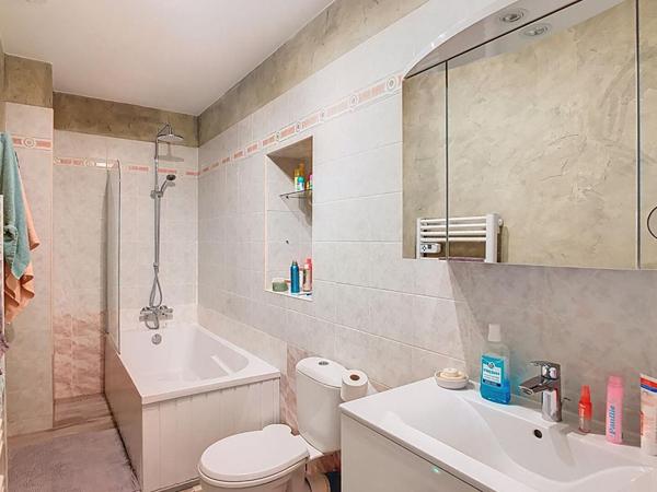 Restaurant renommé avec logement