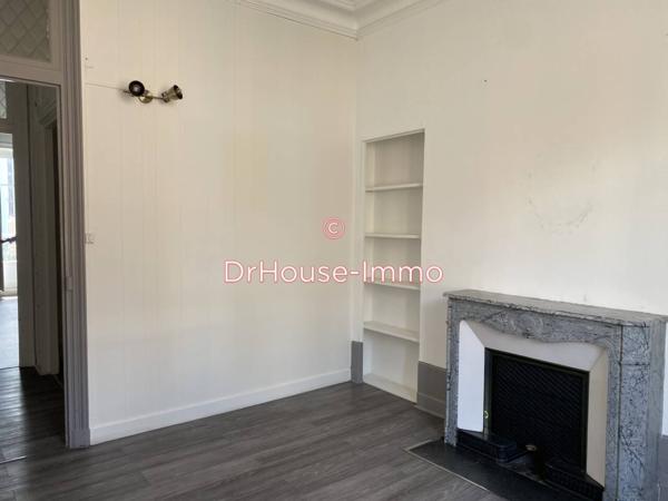 Bureau à louer 4 pièces de 84 m²