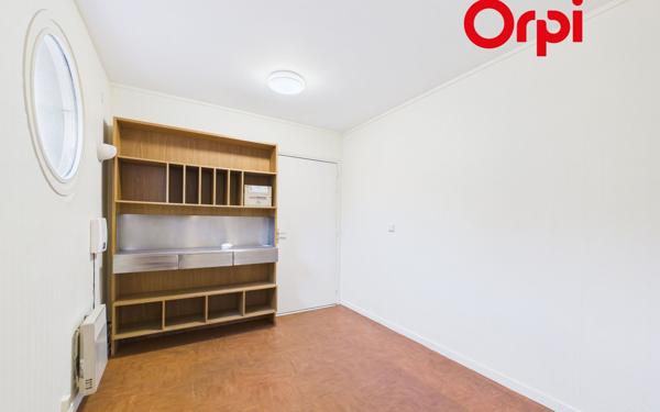 Appartement à vendre    2 pièces •  Bernay