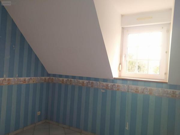 Maison à louer à Tinchebray Bocage dans l'Orne (61800), ref : VLOCSTCORNIER