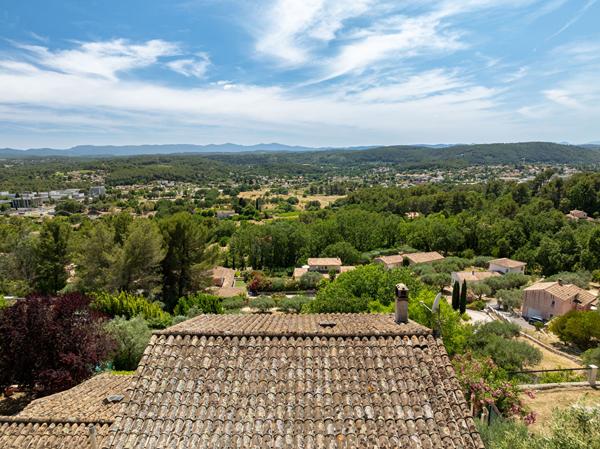 A VENDRE EN EXCLUSIVITE à Draguignan - Maison 4 pièces Lumineuse et calme avec belle vue