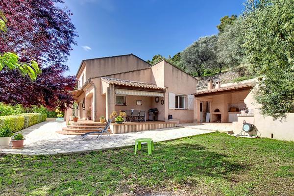 A VENDRE EN EXCLUSIVITE à Draguignan - Maison 4 pièces Lumineuse et calme avec belle vue