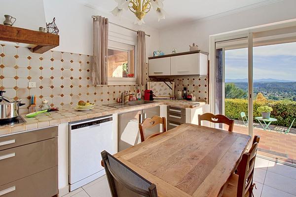 A VENDRE EN EXCLUSIVITE à Draguignan - Maison 4 pièces Lumineuse et calme avec belle vue