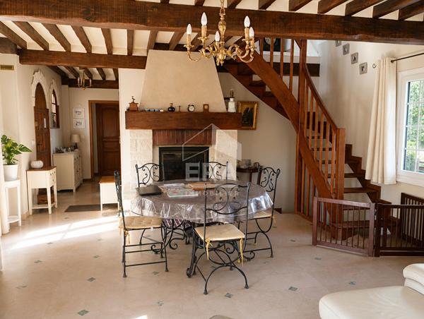 Authentique chaumière de caractère à Asnières-sur-Oise