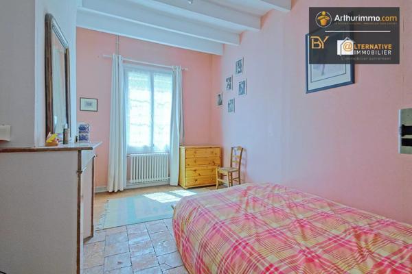 Vente Propriété 12 pièces 292 m2 à Vihiers