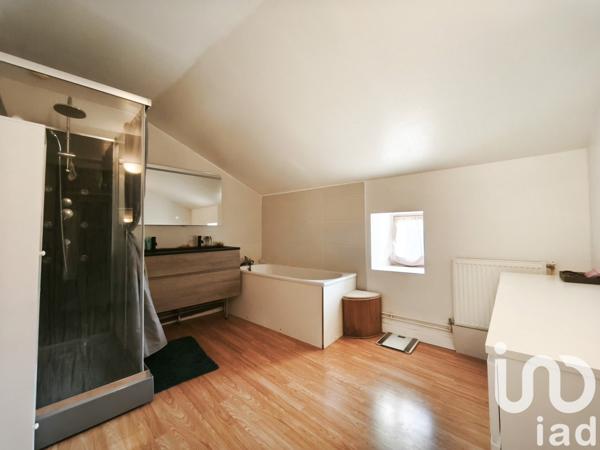 Maison 5 pièces de 128 m² à Warmeriville (51110)