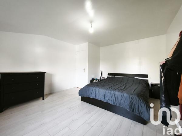 Maison 5 pièces de 128 m² à Warmeriville (51110)