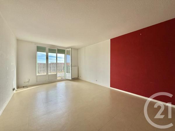 Appartement à vendre  4 pièces - 70,15 m 2   YZEURE  - 03