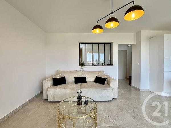 Appartement à vendre  4 pièces - 70,15 m 2   YZEURE  - 03