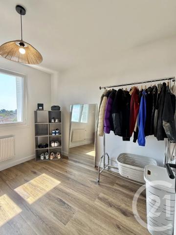 Appartement à vendre  4 pièces - 70,15 m 2   YZEURE  - 03