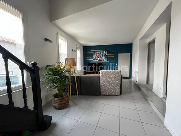 Vente Bureaux120 m² - 5 Pièces - BORDEAUX (33100)