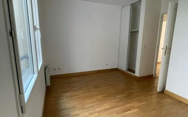 Appartement à vendre    4 pièces • 92,13 m2 Paris 12
