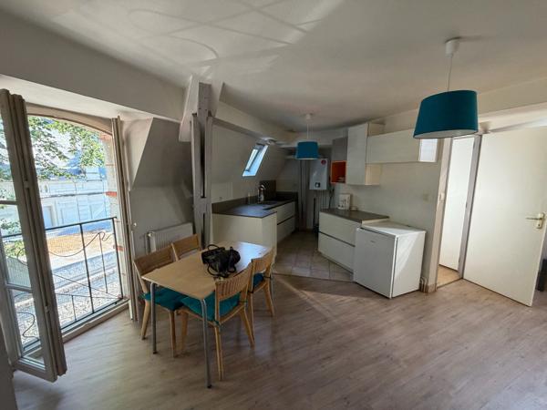 CHATELLERAULT - APPARTEMENT F2 meublé