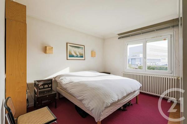 Maison à vendre  9 pièces - 220,21 m 2   GRENOBLE  - 38