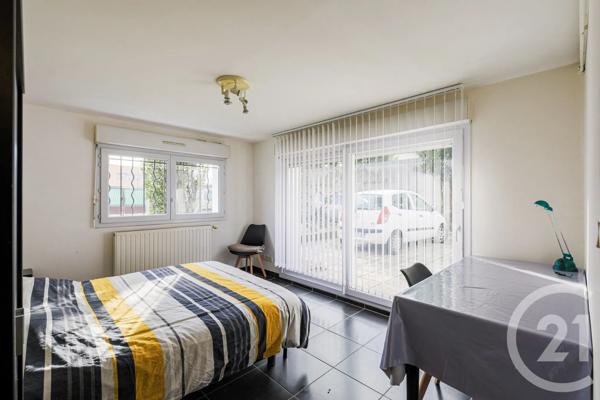 Maison à vendre  9 pièces - 220,21 m 2   GRENOBLE  - 38