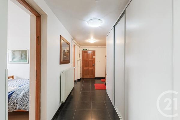 Maison à vendre  9 pièces - 220,21 m 2   GRENOBLE  - 38