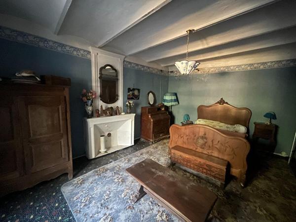 Mas en pierres mitoyen proche Anduze sur terrain constructible de 1900 m2