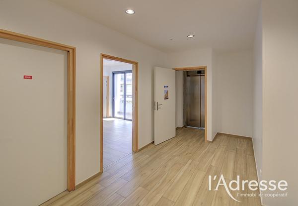 Lucciana - Cabinet médical / paramédical 43.6 m²