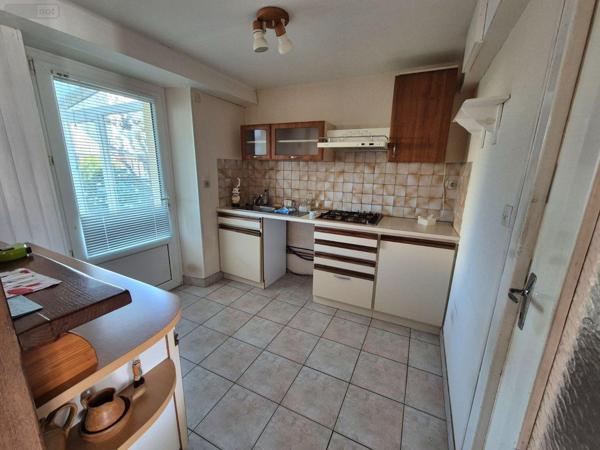 Maison à vendre à Saint-Pol-de-Léon dans le Finistère (29250), ref : 29104-MAIS1140