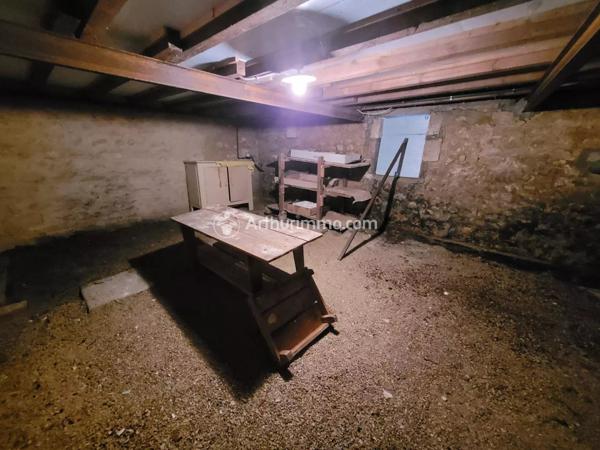 Vente Maison de ville 2 pièces 53 m2 à Saint-Jean-d'Angély