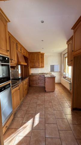 Maison à GERARDMER, 88400 - 9 pièces 200m²