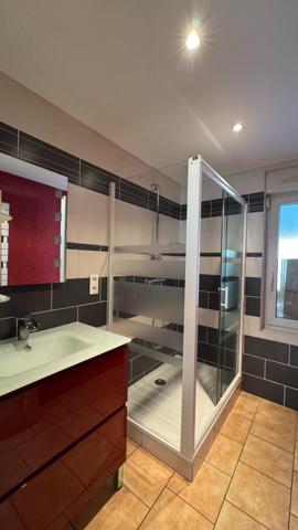 Maison à GERARDMER, 88400 - 9 pièces 200m²