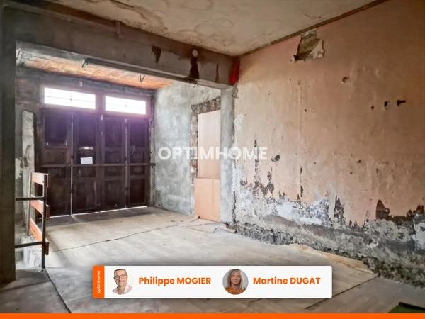 Maison de ville 80 m2, 3 chambres, garage, terrasse et cour