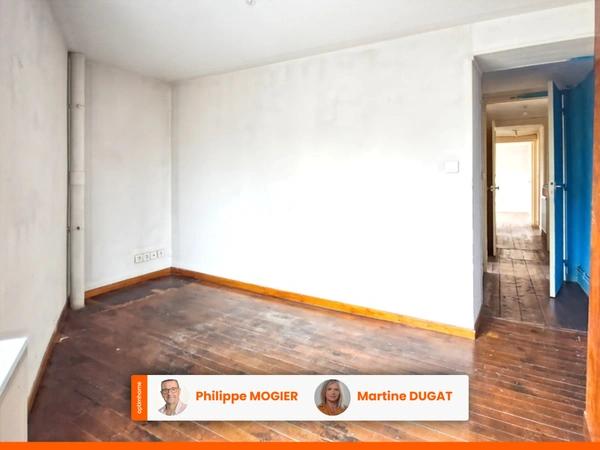 Maison de ville 80 m2, 3 chambres, garage, terrasse et cour