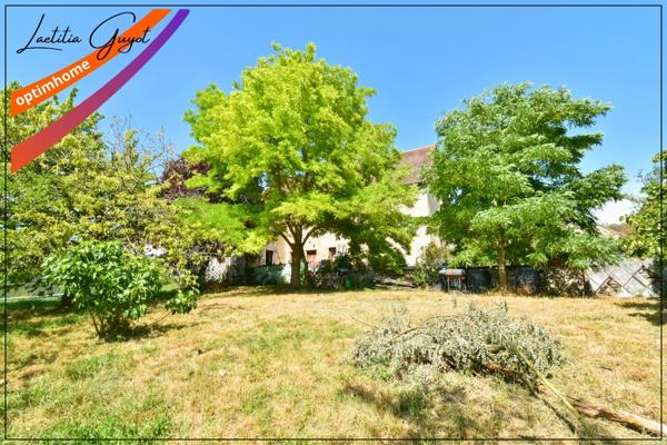 Maison de caractère à vendre à Saint-Menoux – 175m² habitables avec jardin et grenier aménageable