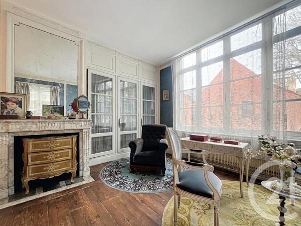 Maison à vendre  11 pièces - 336,57 m2 LILLE - 59