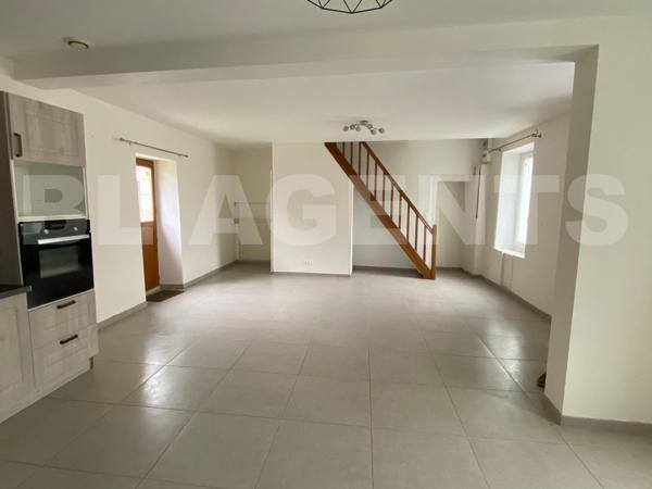 Immeuble composé de 2 logements 177m2