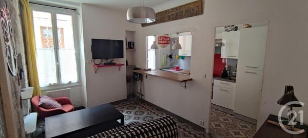 Immeuble à vendre  205,40 m2 AVIGNON - 84