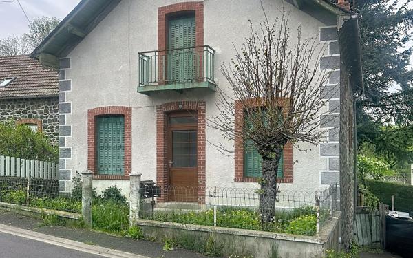 Maison à vendre    3 pièces •  Neussargues-Moissac