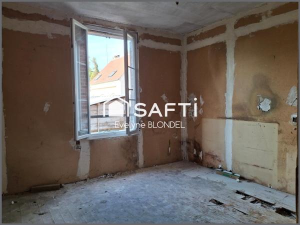 MAISON A RENOVER AVEC BEAU POTENTIEL