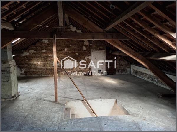 MAISON A RENOVER AVEC BEAU POTENTIEL