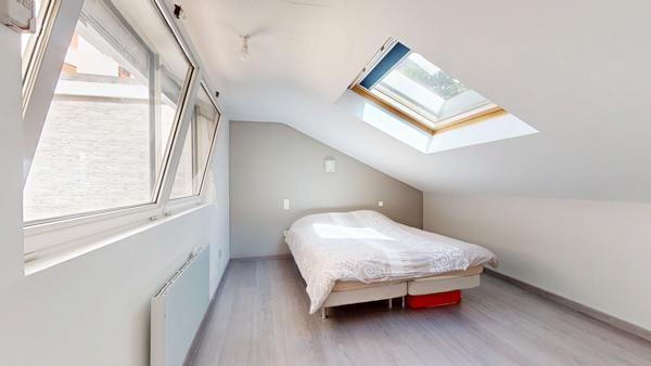 Loft 4 pièces - 160 m² Bien prestige