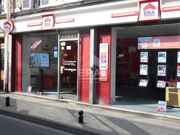 Studio avec  parking - LA VARENNE - LES MURIERS