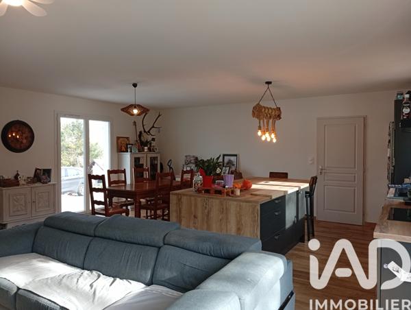 Maison à vendre 4 pièces 97 m² Serres-sur-Arget