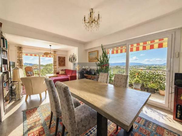 Vente Appartement 3 pièces 73 m2 à Saint-Raphaël