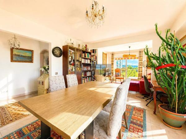 Vente Appartement 3 pièces 73 m2 à Saint-Raphaël