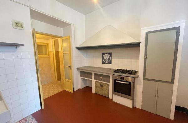 A vendre appartement 97 m2  centre ville d'Aajaccio