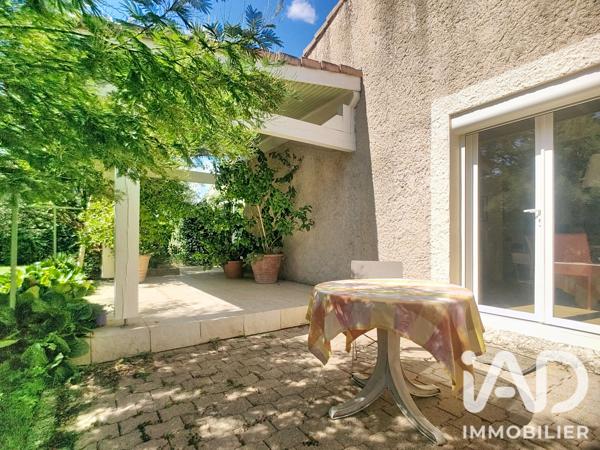 Maison à vendre 6 pièces 133,65 m² Tournon-sur-Rhône