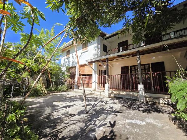 RARE – Grande Villa avec Dépendance – Centre-Ville au Calme