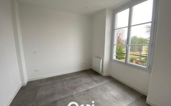 Appartement à vendre    2 pièces • 68,10 m2 Vaux-le-Pénil