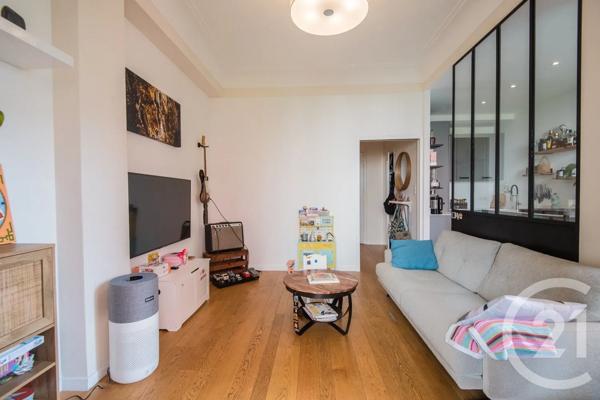 Appartement T2 à vendre  2 pièces - 58,21 m 2   NICE  - 06