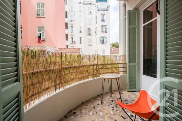 Appartement T2 à vendre  2 pièces - 58,21 m 2   NICE  - 06