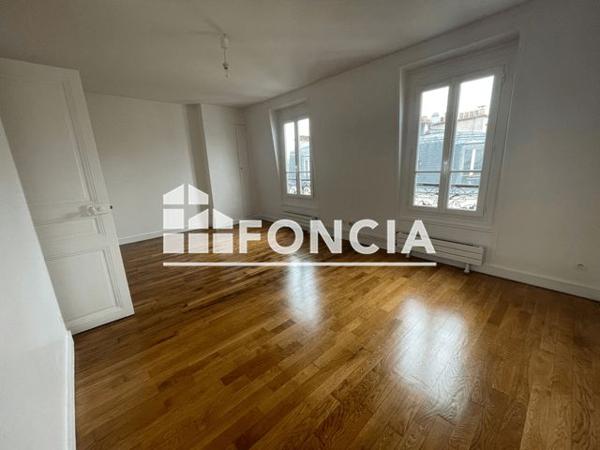 Location Appartement 2 pièces 44.6 m² - 9 VILLA JUGE Paris 75015
