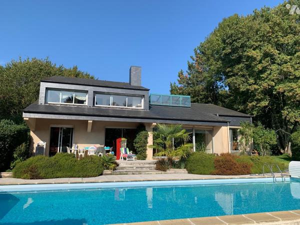 LISIEUX VIAGER OCCUPE Villa 200m², piscine, 5 chambres 