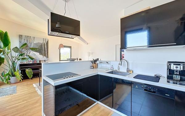 Appartement à vendre    5 pièces • 106,80 m2 Bry-sur-Marne